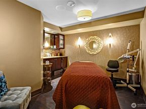 1000 1st Avenue 1903, Seattle WA 98104