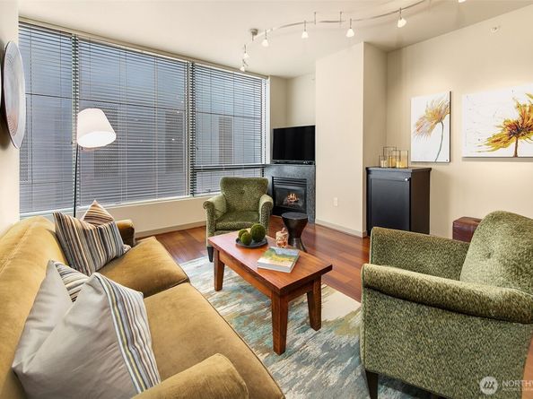 1000 1st Avenue 1903, Seattle WA 98104