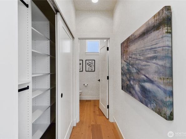 9011 14th Avenue SW, Seattle WA 98106