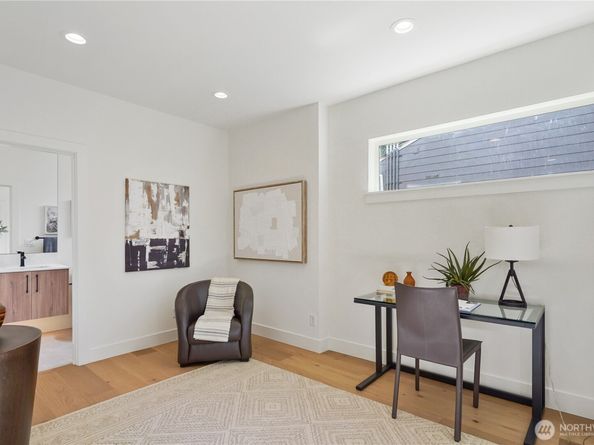 9011 14th Avenue SW, Seattle WA 98106
