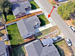 1709 SW Graham Street, Seattle WA 98106