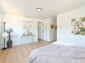 1709 SW Graham Street, Seattle WA 98106