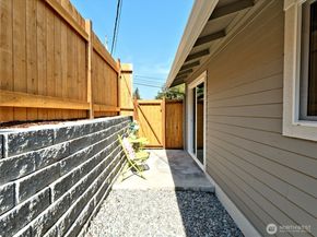 1709 SW Graham Street, Seattle WA 98106