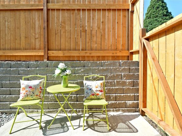 1709 SW Graham Street, Seattle WA 98106