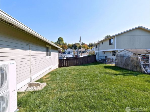1709 SW Graham Street, Seattle WA 98106