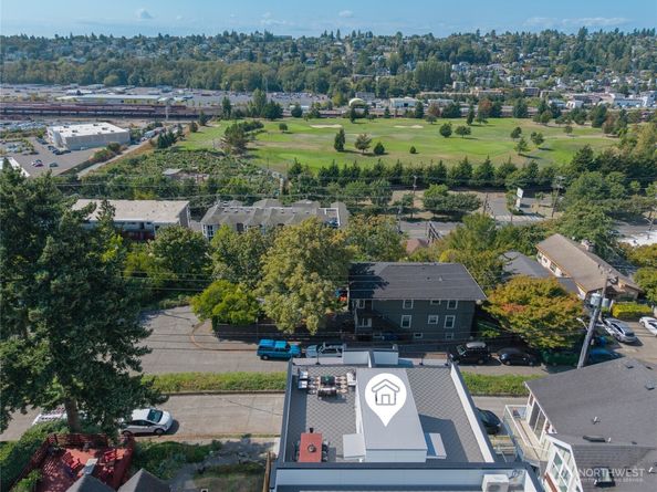 2538 14th Avenue W A, Seattle WA 98119