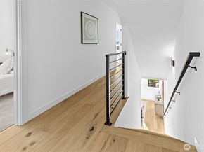 2538 14th Avenue W A, Seattle WA 98119