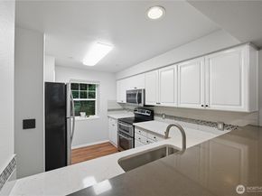 2300 Jefferson Avenue NE D118, Renton WA 98056
