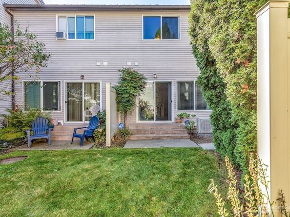 418 SE 17th Street 10B, Auburn WA 98002