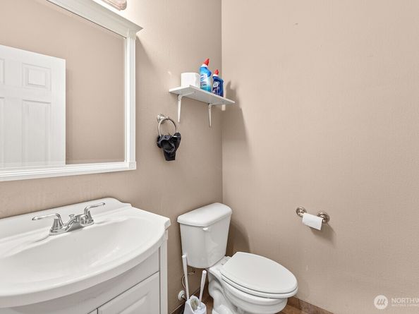 418 SE 17th Street 10B, Auburn WA 98002