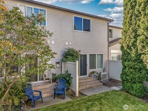 418 SE 17th Street 10B, Auburn WA 98002