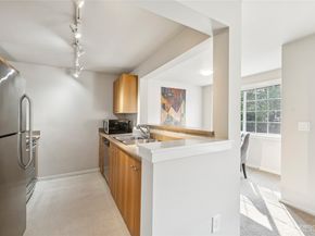 12404 E Gibson Road N203, Everett WA 98204