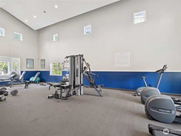12404 E Gibson Road N203, Everett WA 98204