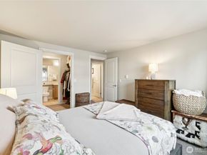 12404 E Gibson Road N203, Everett WA 98204