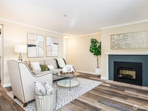 19230 Forest Park Drive NE J131, Lake Forest Park WA 98155
