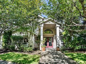 19230 Forest Park Drive NE J131, Lake Forest Park WA 98155