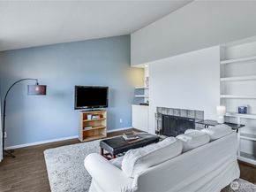 1315 S Puget Drive C36, Renton WA 98055