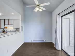 1315 S Puget Drive C36, Renton WA 98055
