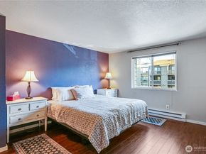 1315 S Puget Drive C36, Renton WA 98055