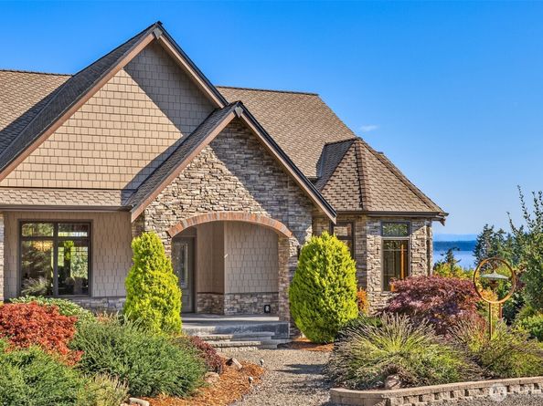 39171 NE No Name Place, Hansville WA 98340