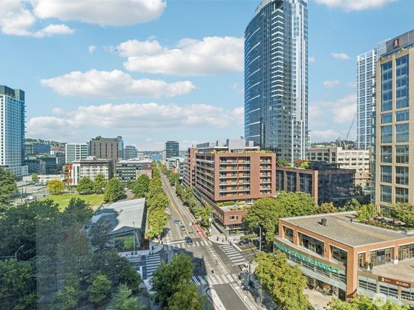 820 Blanchard Street 904, Seattle WA 98121