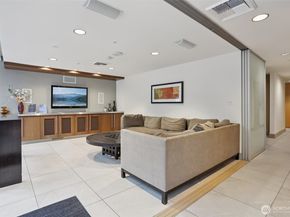 820 Blanchard Street 904, Seattle WA 98121