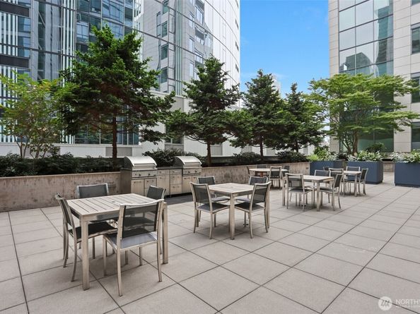 820 Blanchard Street 904, Seattle WA 98121