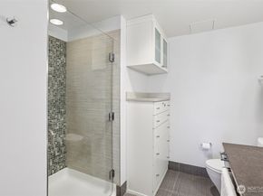 820 Blanchard Street 904, Seattle WA 98121
