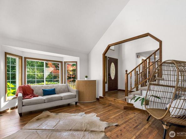 20201 NE 163rd Street, Woodinville WA 98077