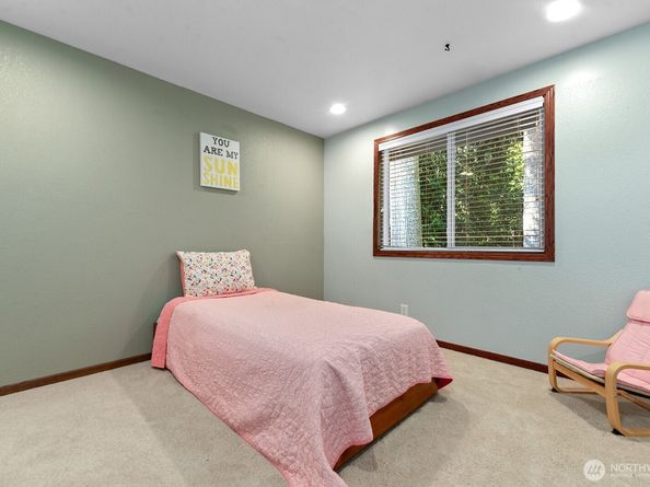 20201 NE 163rd Street, Woodinville WA 98077