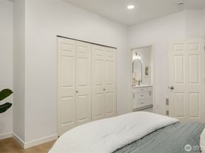 200 S 48th Street E, Renton WA 98055