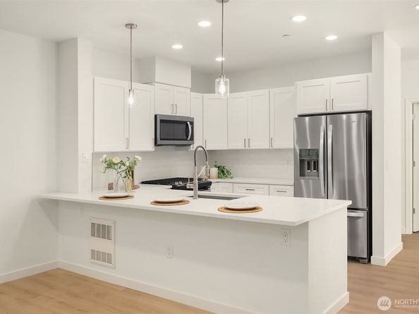 200 S 48th Street E, Renton WA 98055