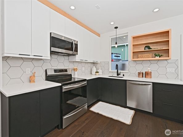 6302 26th Avenue NW, Seattle WA 98107