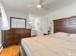 22309 115th Place SE, Kent WA 98031