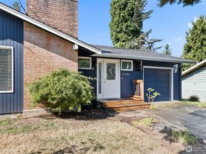 22309 115th Place SE, Kent WA 98031