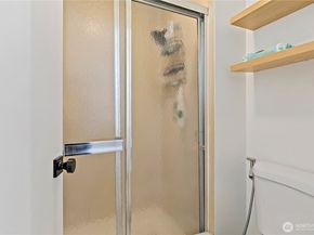 22309 115th Place SE, Kent WA 98031