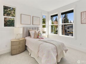 14140 SE 8th Street, Bellevue WA 98007