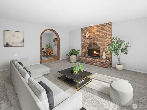 18610 NE 157th Place, Woodinville WA 98072