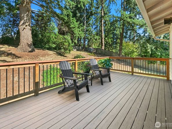 18610 NE 157th Place, Woodinville WA 98072