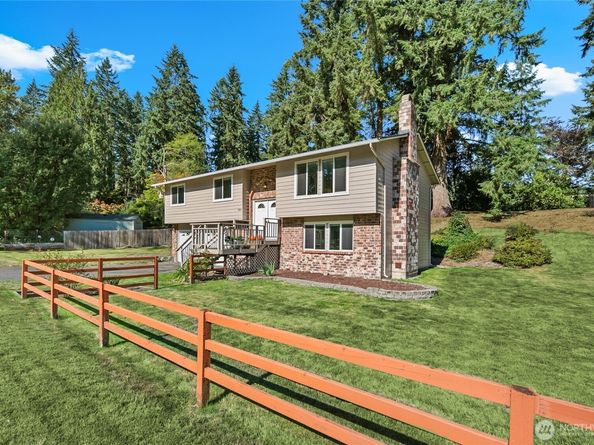 18610 NE 157th Place, Woodinville WA 98072