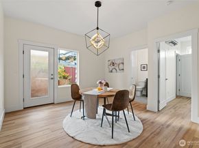 8612 37th Avenue S A, Seattle WA 98118