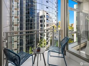 820 Blanchard Street 1209, Seattle WA 98121