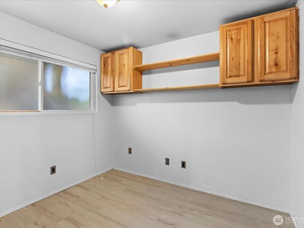 22107 66th Avenue W 10D, Mountlake Terrace WA 98043