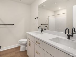 23490 Marinwood Circle NE 1212, Kingston WA 98370