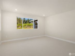 23490 Marinwood Circle NE 1212, Kingston WA 98370