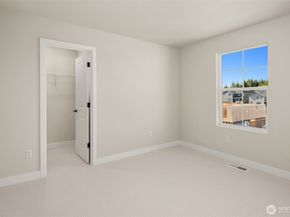 23490 Marinwood Circle NE 1212, Kingston WA 98370