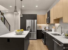 12710 NE 72nd Street, Kirkland WA 98033