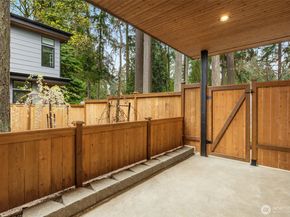 12710 NE 72nd Street, Kirkland WA 98033