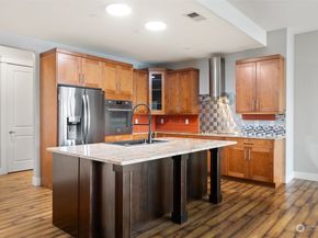 23840 7 Avenue S B101, Des Moines WA 98198