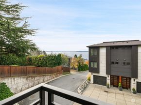23840 7 Avenue S B101, Des Moines WA 98198